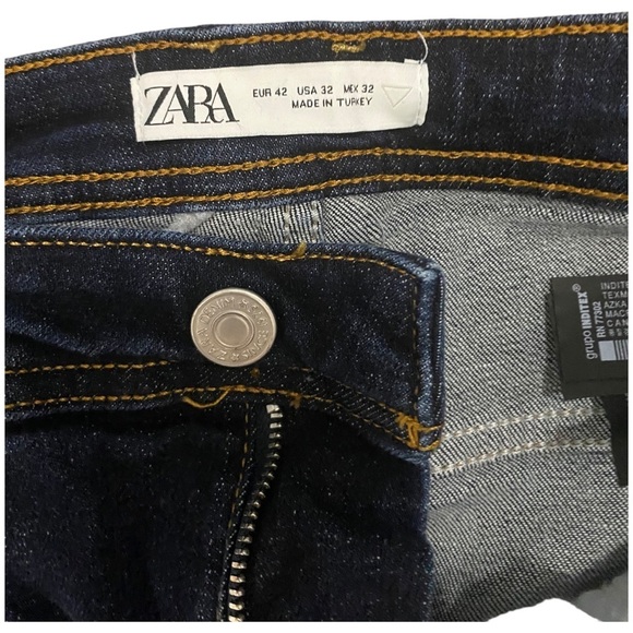 NWOT ZARA HI RISE SUPER STRETCHY DISTRESSED ANKLE JEANS W/RAW CHEWED HEM - Picture 13 of 14